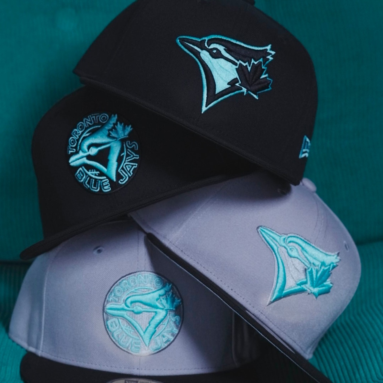 【gifthat別注】NEW ERA 59FIFTY/5950 TORJAY トロント・ブルージェイズ　GRAY BLACK SEAGLASS