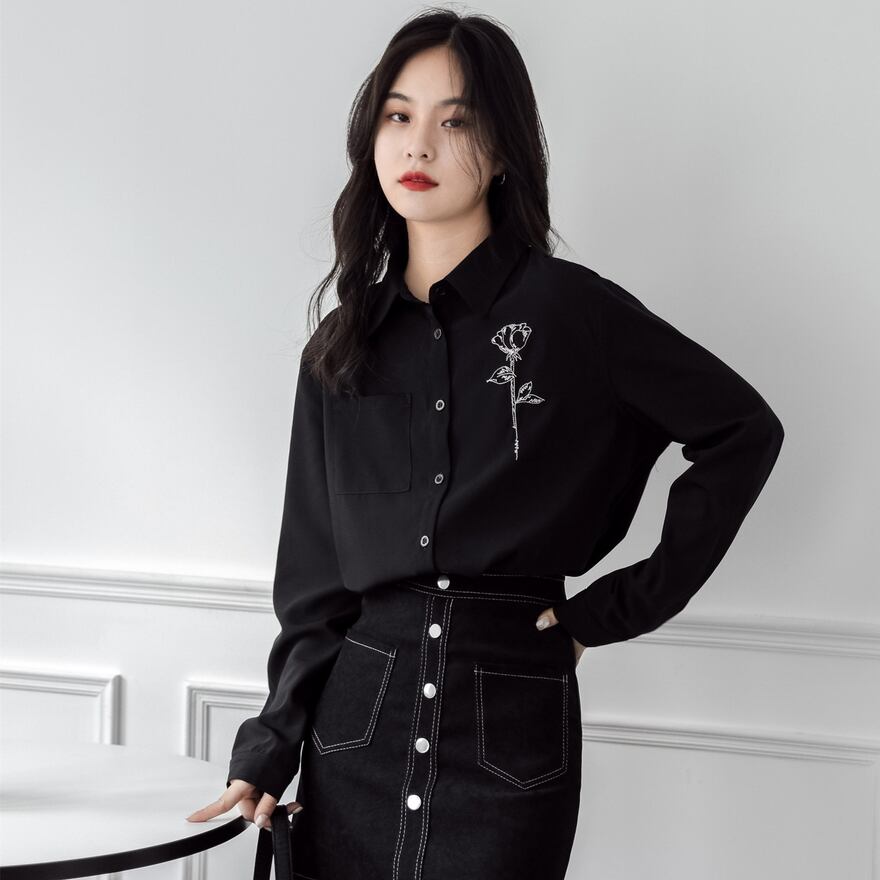 Ozz on Rozen Kavalier 刺繍シャツ　ゴシック y2k 黒 サブカル 服 地雷系 通販 長袖シャツ ローズ 一輪華 ドレスシャツ 刺繍