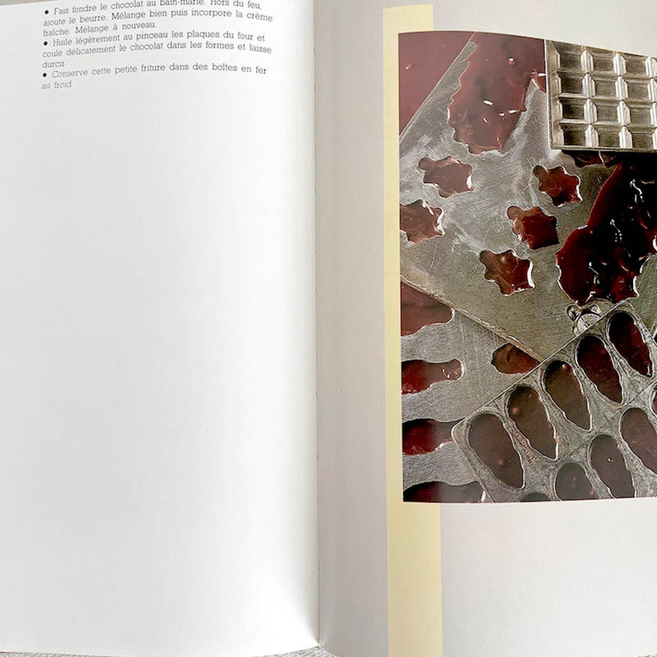 フランス古本　レシピ本　チョコレートの本 1987年版 12psdj38