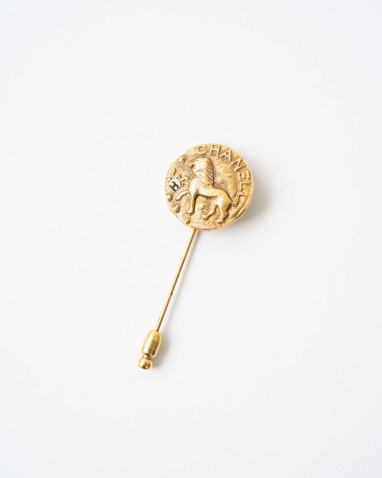 〈CHANEL〉Lion Pin Brooch 1988s