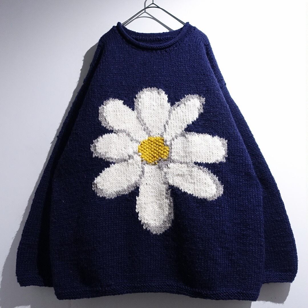 Navy Big Flower Motif Design Wool Ecuador Knit