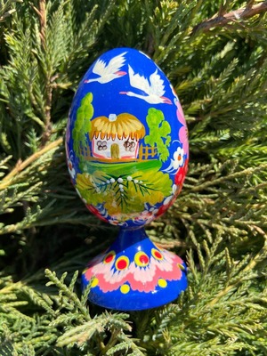 ペトリキウカ塗り　木製プィサンカ・スタンド一体型（イースター・エッグ）9cm（ホメンコ作）