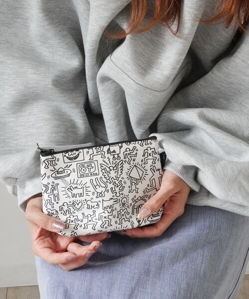 Keith Haring(キースヘリング) Mini Pouch 総柄 ミニ ポーチ ホワイト KH-KH2213