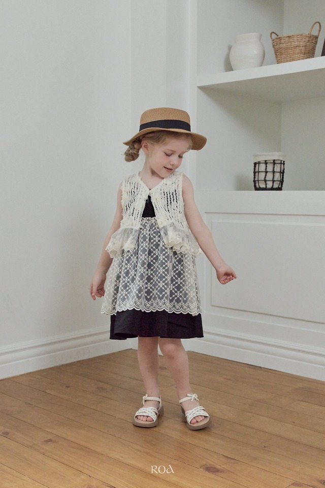 【5/11〆予約】<Roa>  Pure lace vest