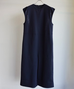 TAN/24SS-21 EMBOSS KNITTED ROMPERS(NAVY)
