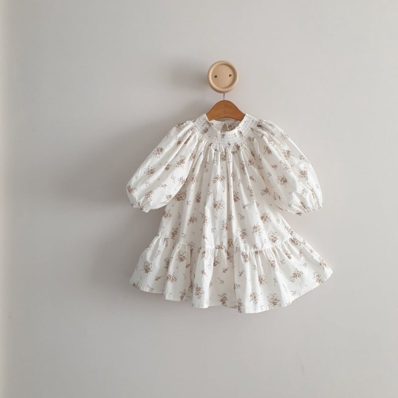 【BABY&KID】花柄長袖ワンピース