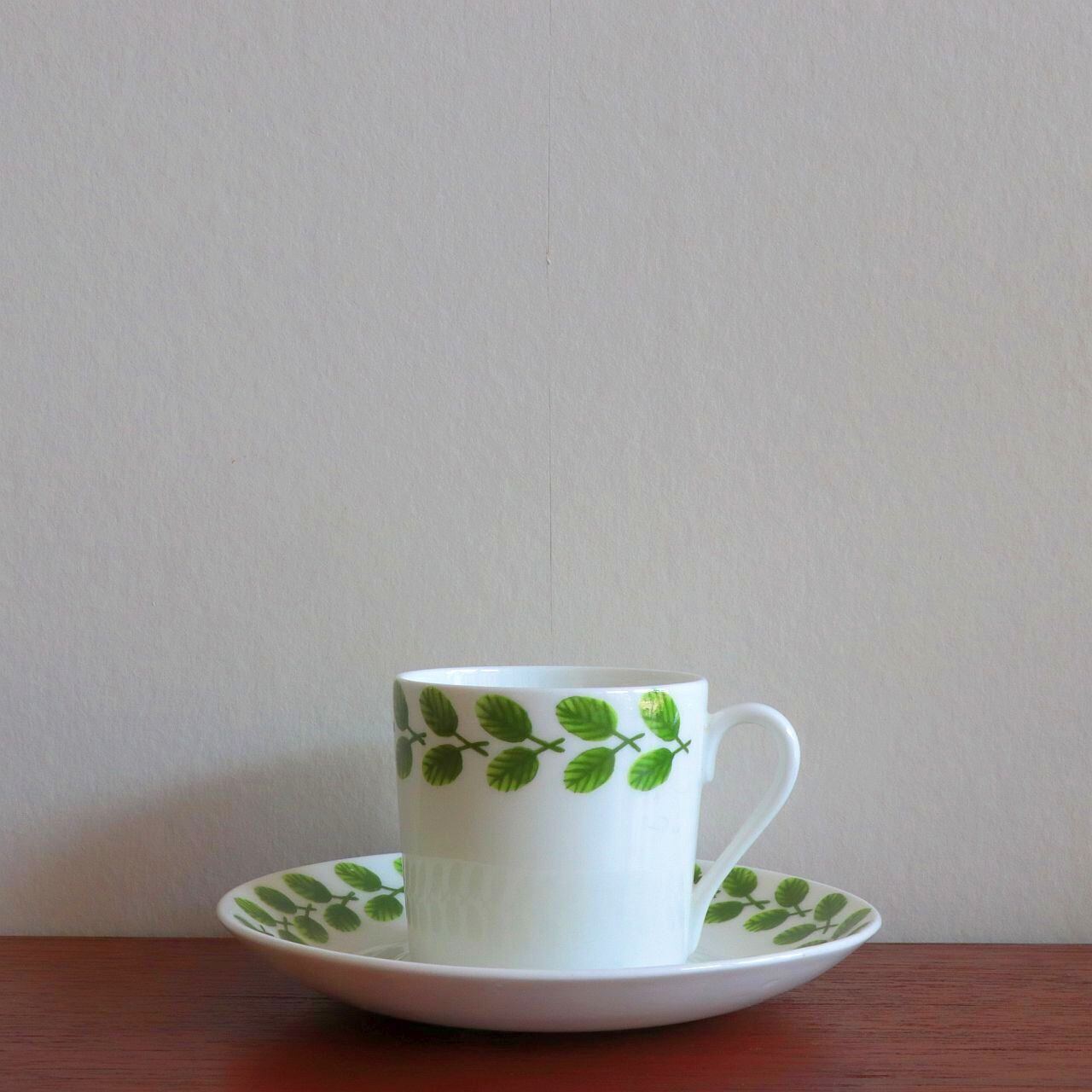 c8082】イヤープレート 1982年(箱付き)／Kalevala ［Arabia/Finland