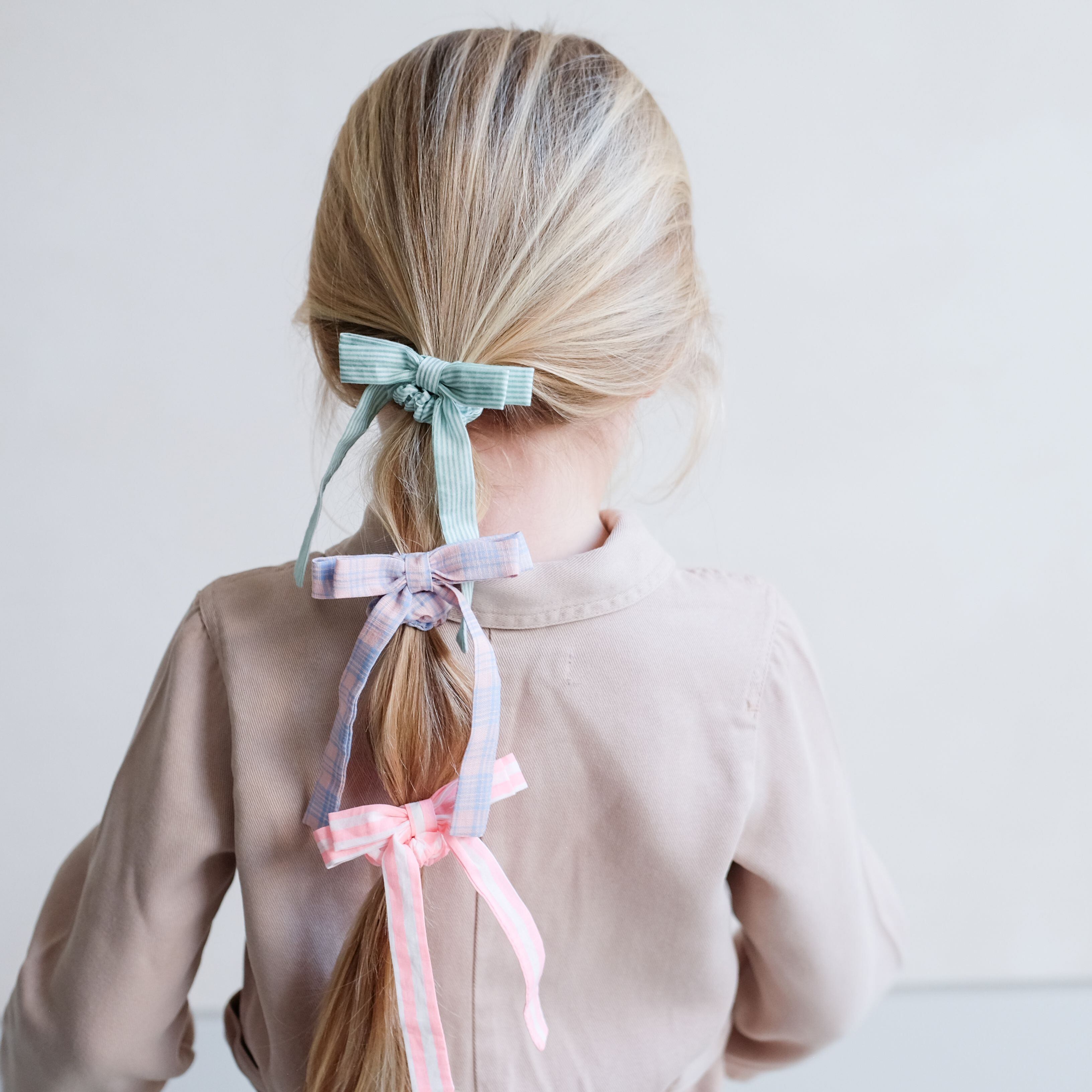 SUMMER STRIPES BOW SCRUNCHIES_162057 38