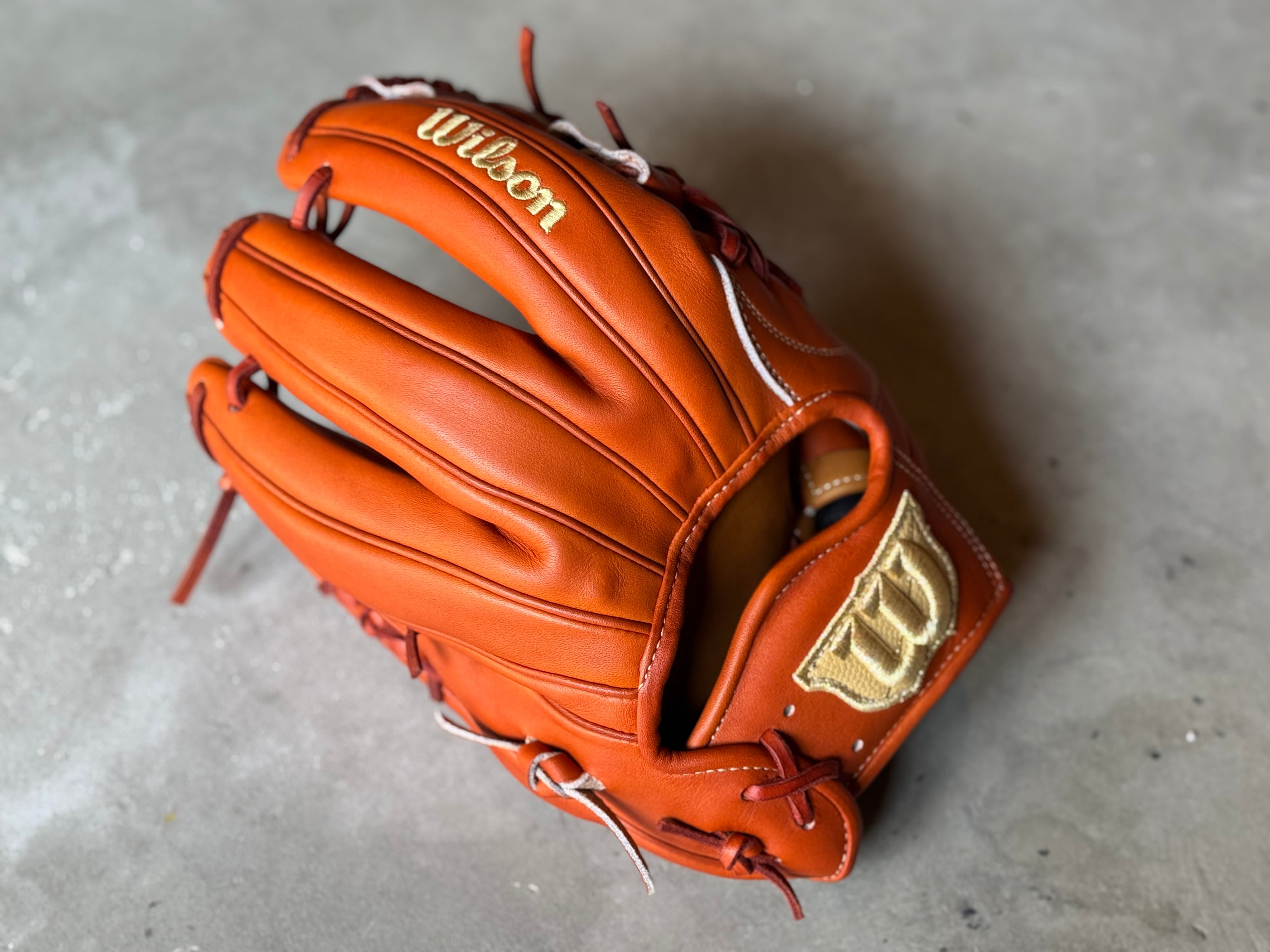 型付け済即戦力‼︎ 87スポーツ限定モデル【Wilson】軟式用グローブ 