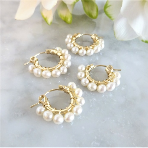 送料無料14kgf Freshwater pearl wrapped pierced earring WHT/SLV