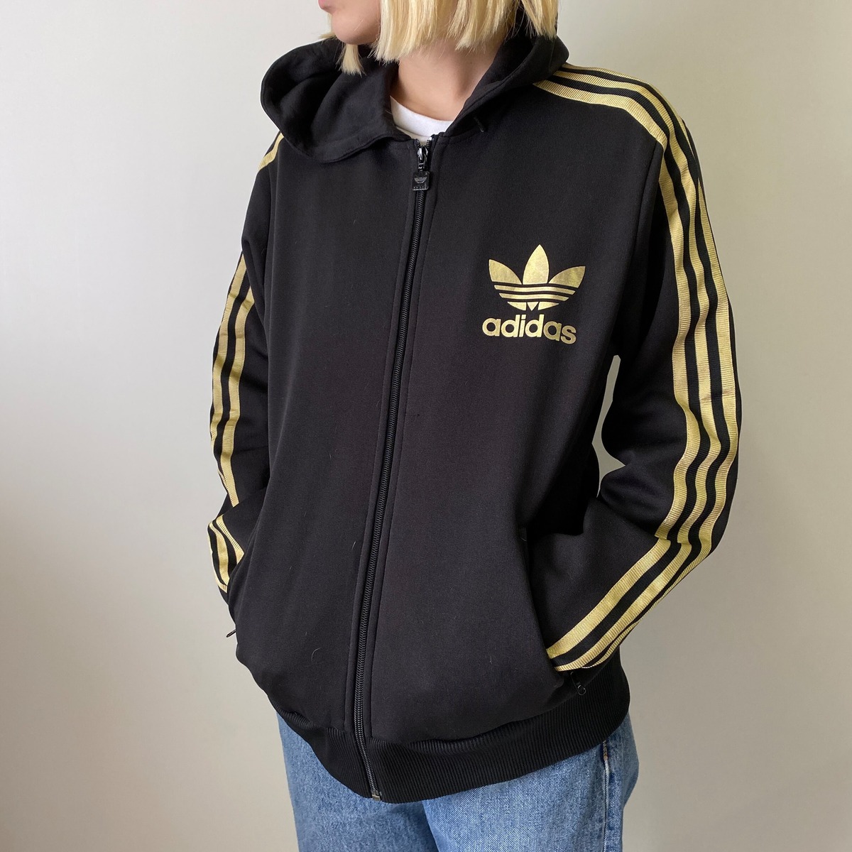 a6f57ea4bf4b1c0c3fd0d8a404de9d  