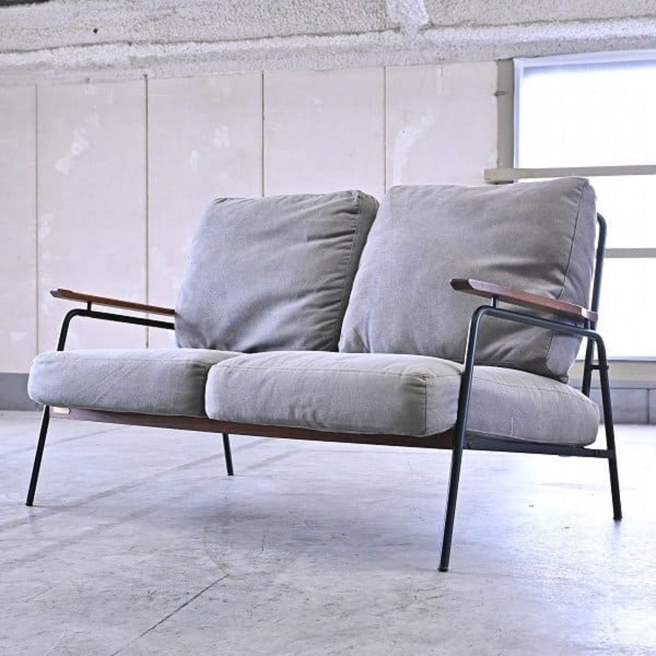 nico and 5万「TYPE2/リビングテリトリー」2人掛けソファ ファブリック アイアンフレーム ニコアンド インダストリアル【中古家具/中古インテリア/USED家具ユーズド家具/リサイクル】