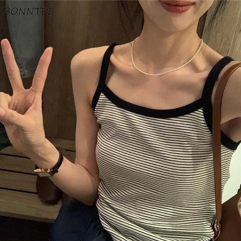 【新作】【送料無料】 Y2k キャミソール女性レトロ通気性ホット販売ストライプシックな夏プレッピースタイルフィット内側カジュアル韓国語バージョン基本的な服 0259185740170