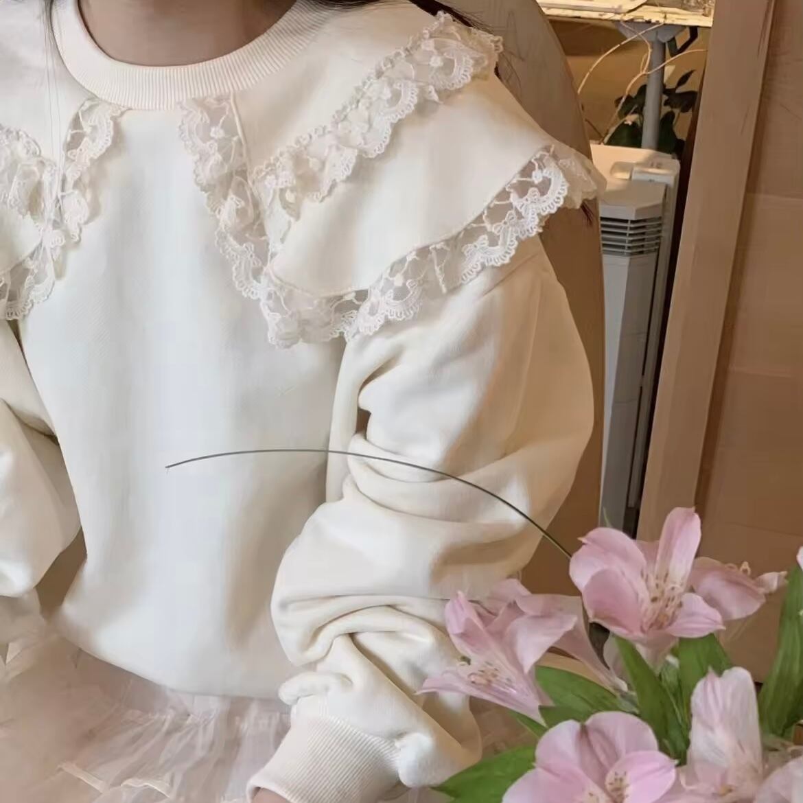 フリルビッグカラースウェット