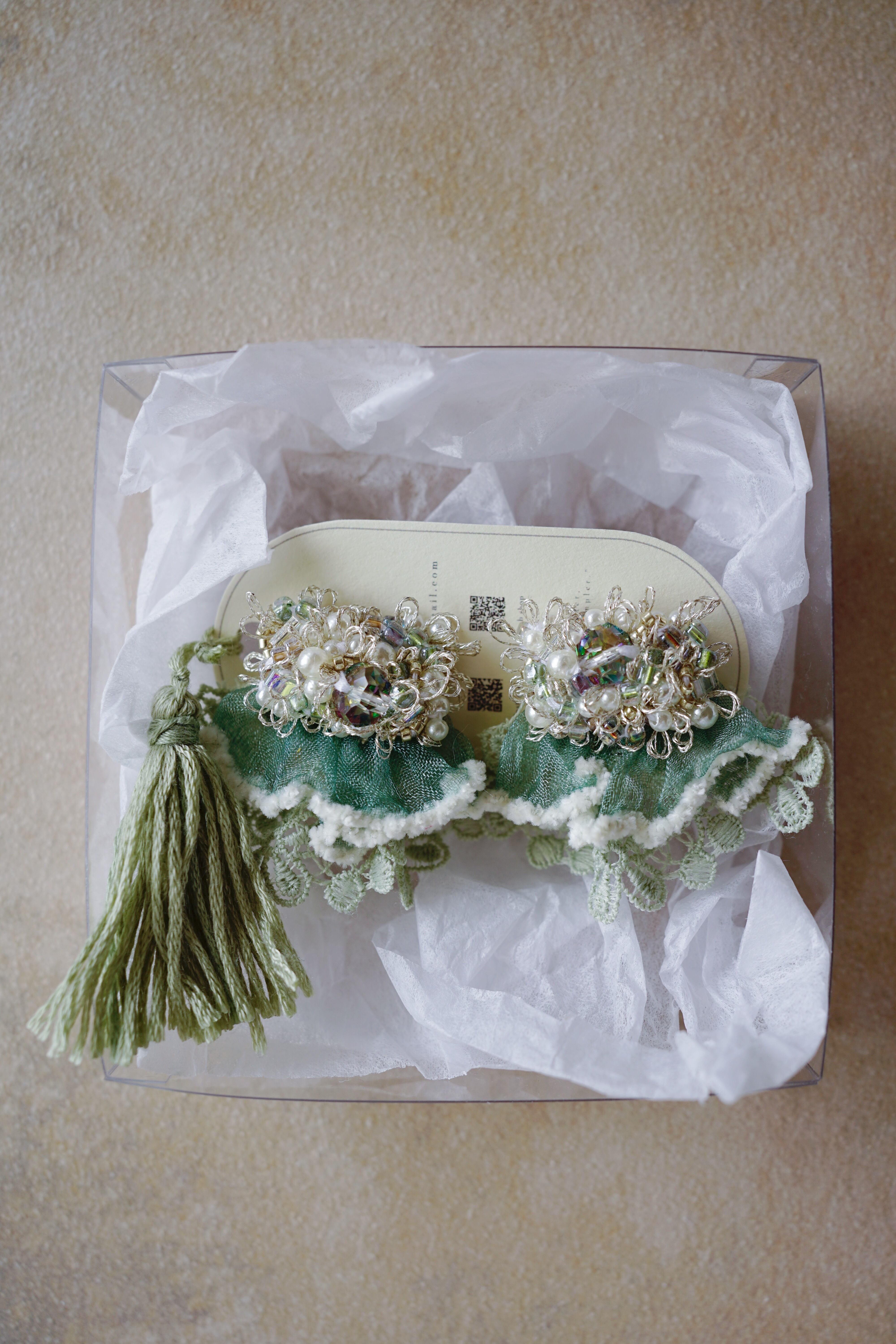 green lace / イヤリング