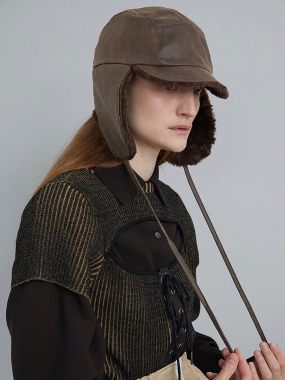 AWESOME NEEDS AN RIVERSIBLE TRAPPER CAP | KOKO AWESOME NEEDS AN RIVERSIBLE TRAPPER CAP | KOKO