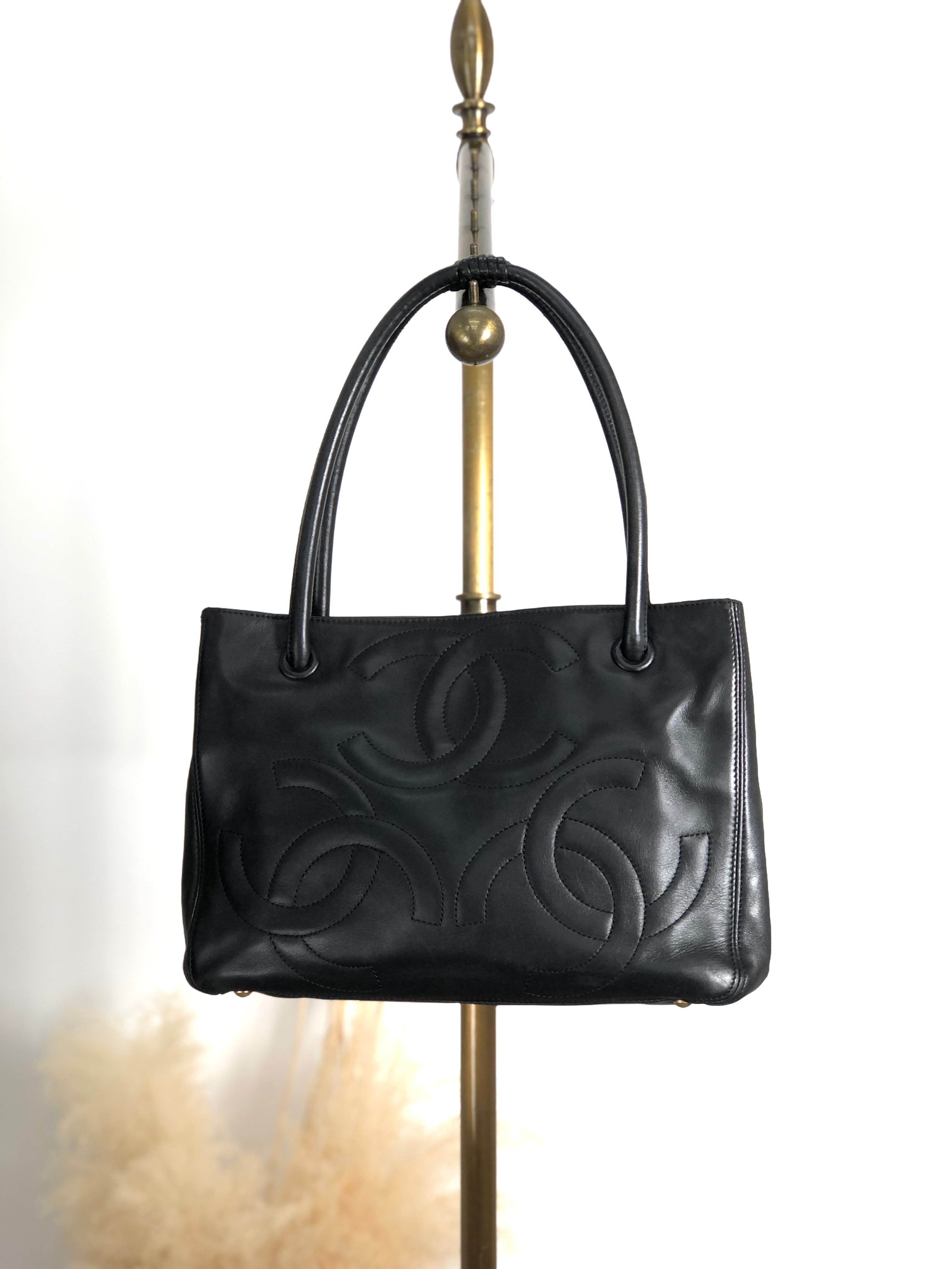 CHANEL シャネル トートバッグ ブラック ココマーク レザー トリプル