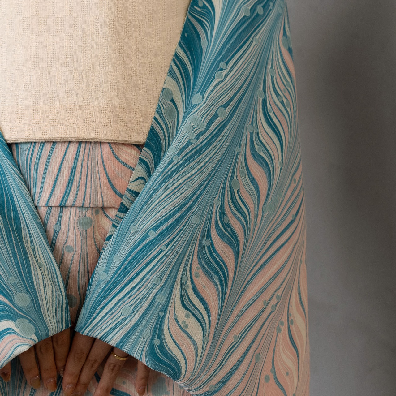 「紅掛空色」〜大矢羽柄×ドット〜　セオアルファ楊柳