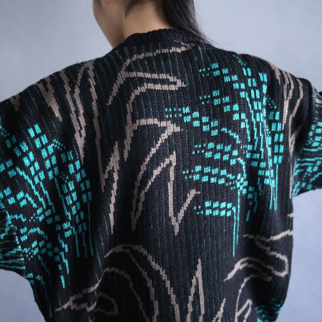 good coloring art pattern loose silhouette knit sweater