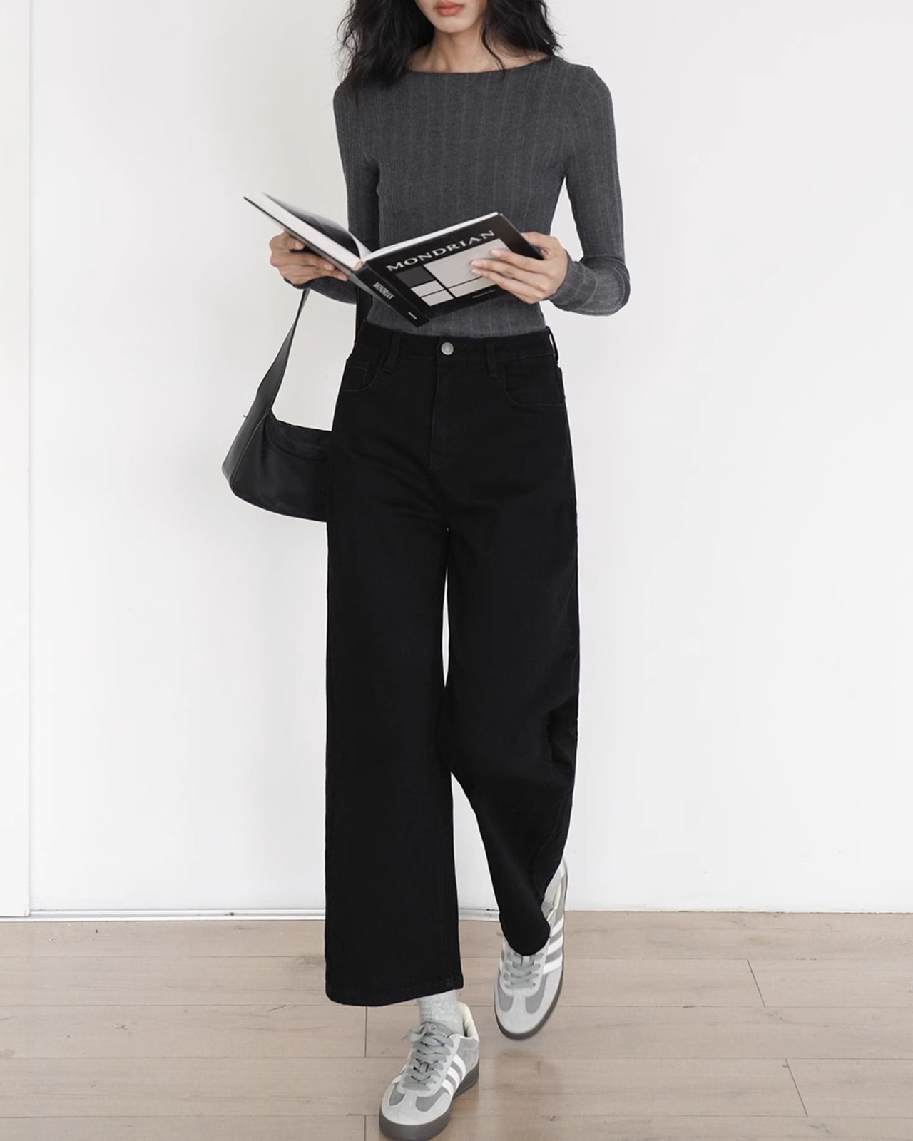 Boat neck slim rib Knit　T20175