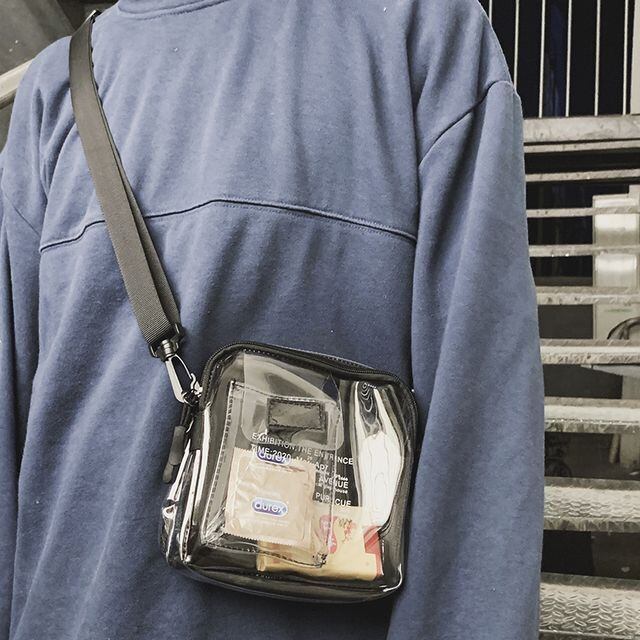 【予約販売】ボディバッグ クリア メンズ レディース 透明バック サコッシュ ブラック ホワイト 斜め掛け メッセンジャー ユニセックス こなれ感 お洒落 韓国 トレンド