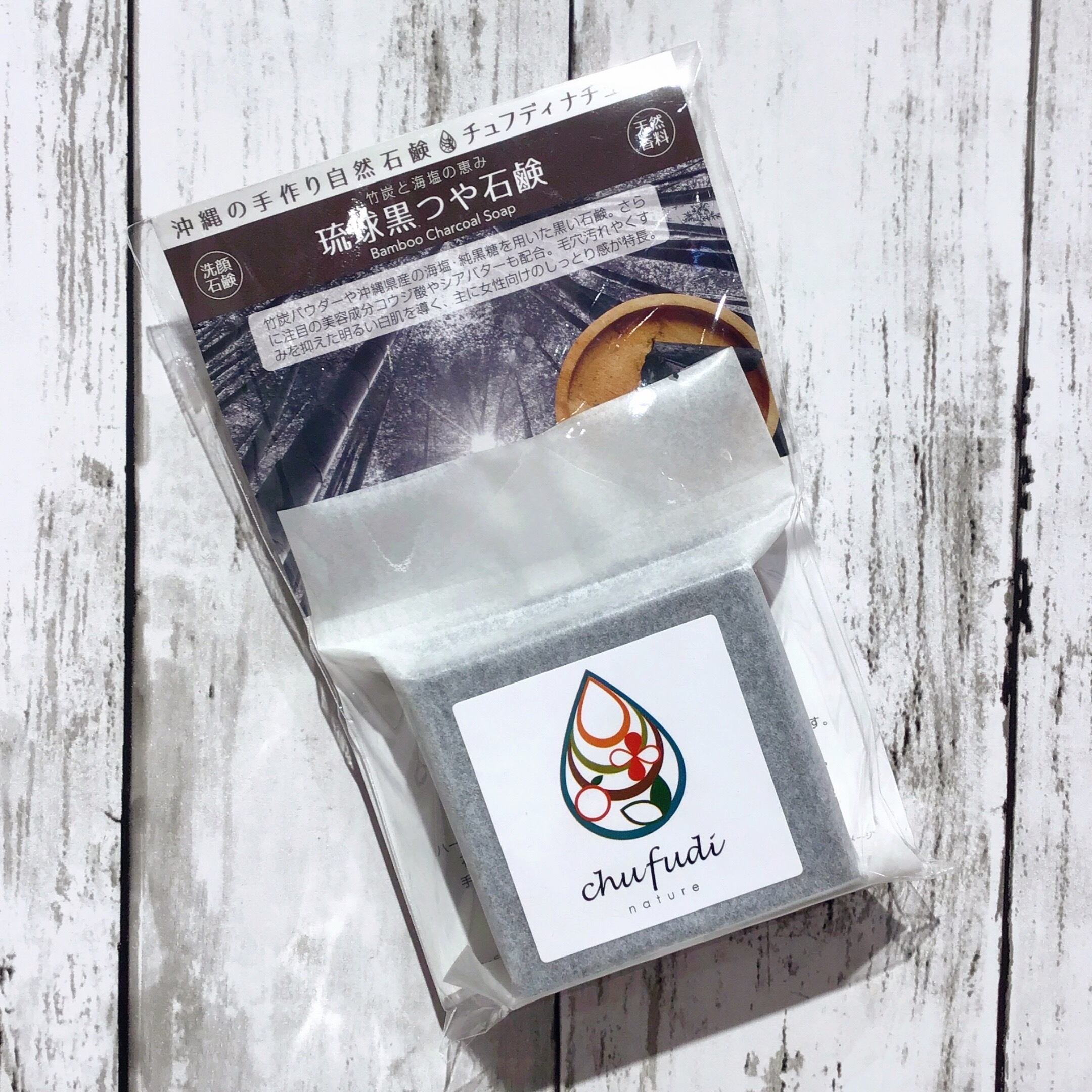 琉球黒つや石鹸 The Okinawa Shop