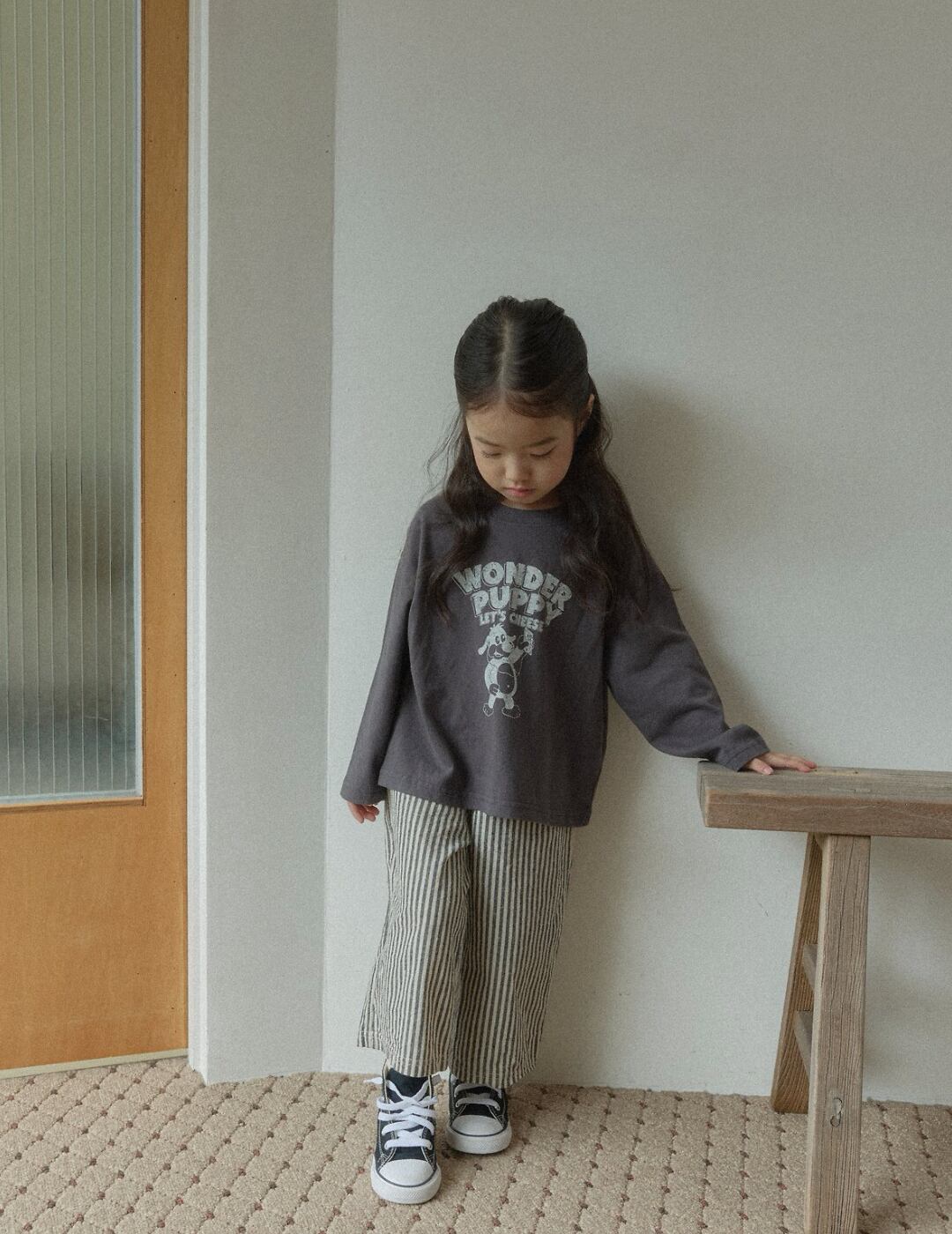 送料無料【予約】/ セルフィーパピーTシャツ/lalaland
