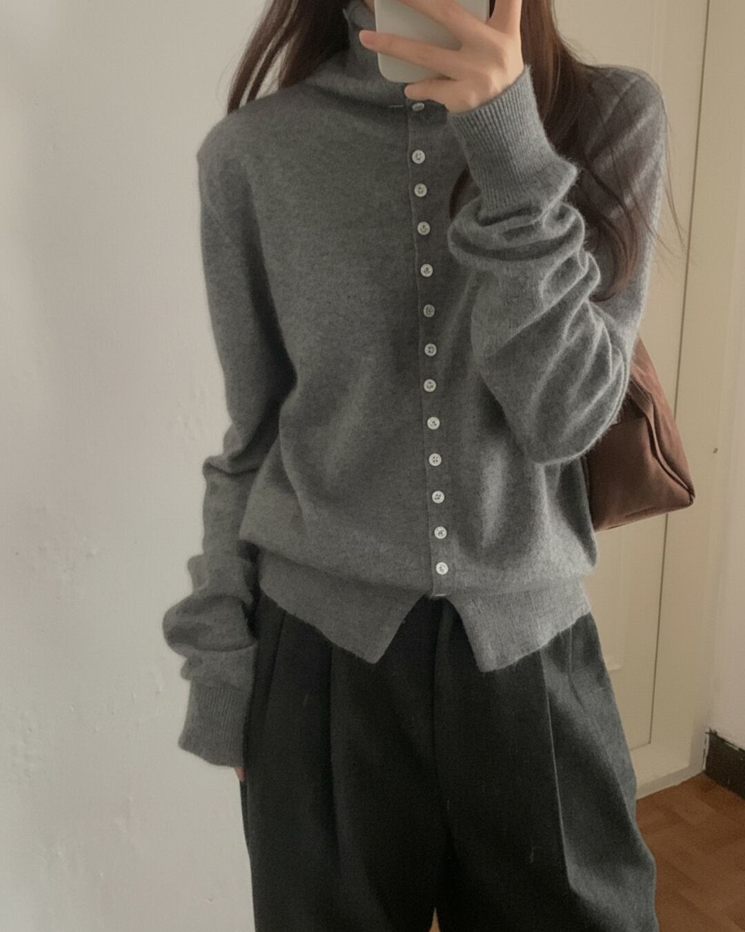 ハイネックボタンニットカーディガン