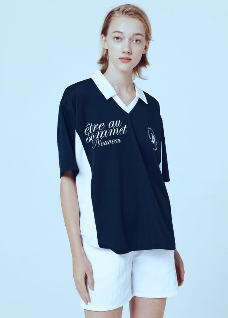 ☆BOYNEXTDOOR リウ 着用！！【ETRE AU SOMMET】Eslit Logo Collar Tee