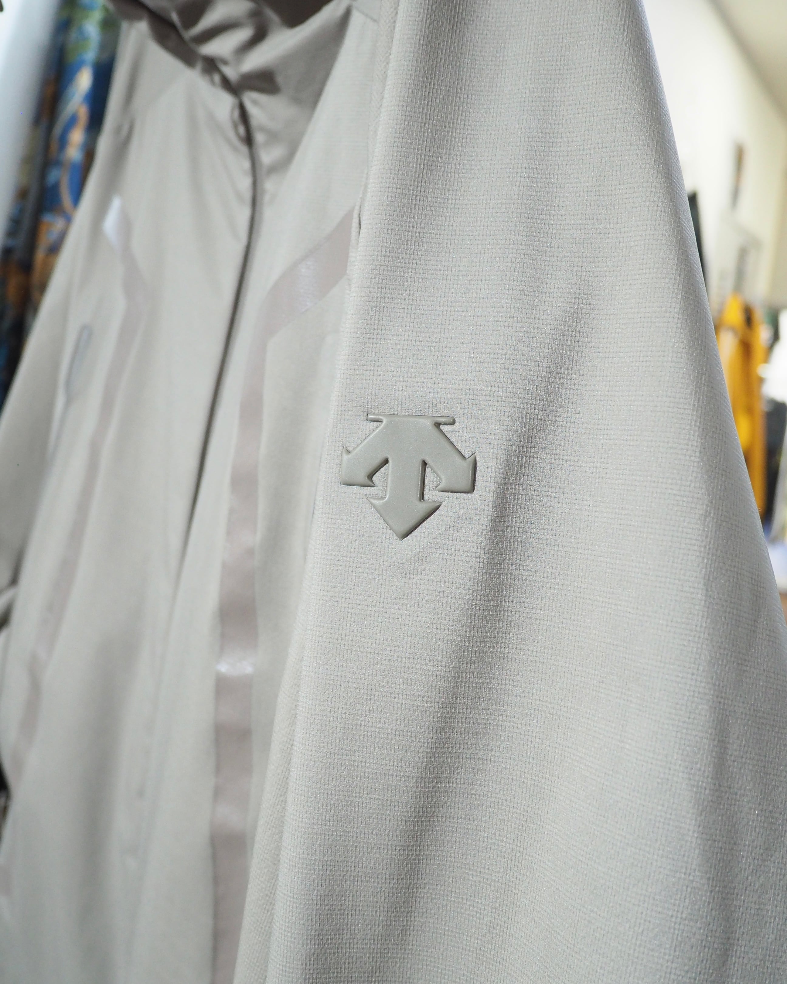 ” DESCENTE ALLTERRAIN ” ALL WEATHER COAT