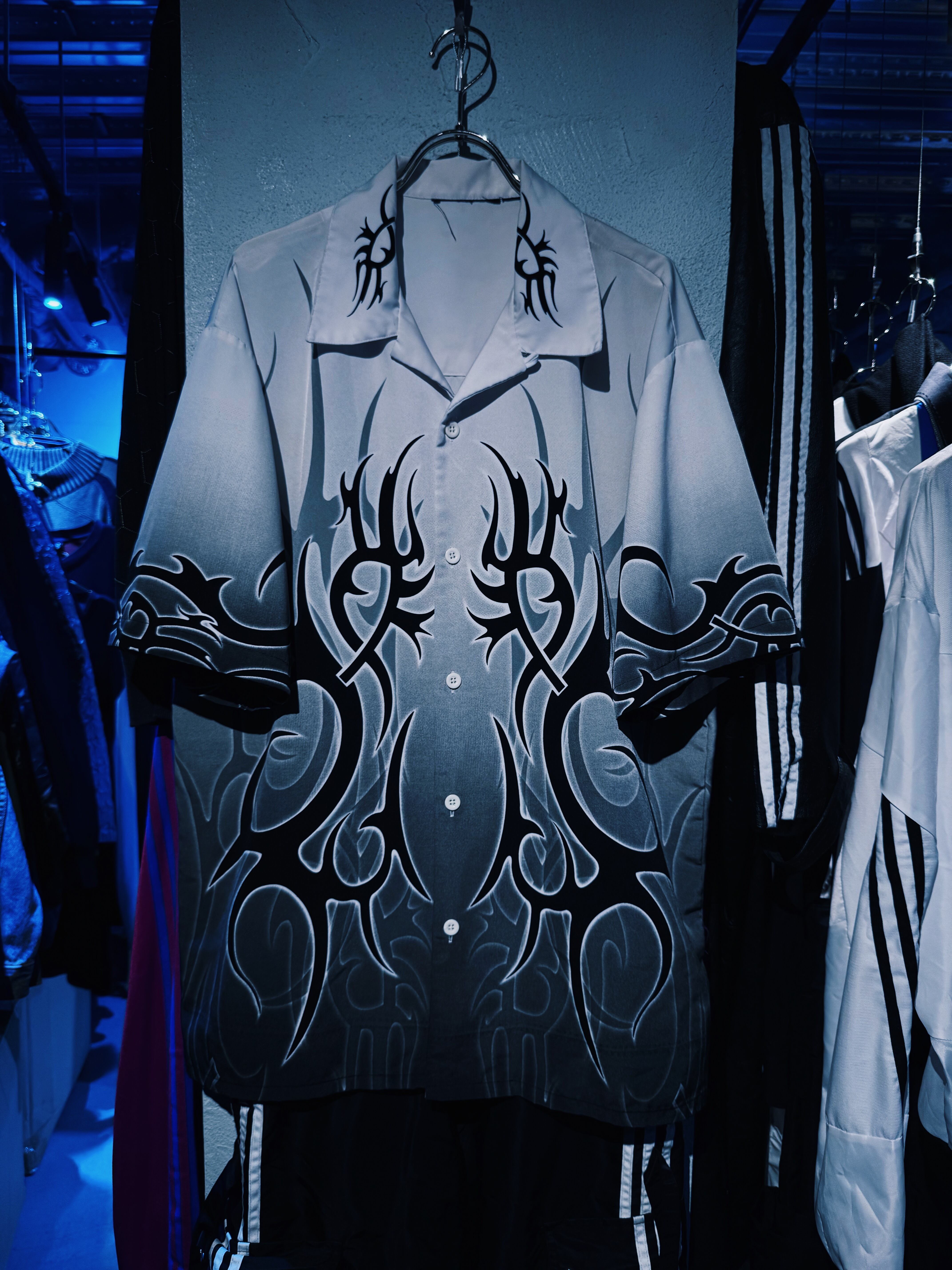 【D4C】vintage old chaos trival pattern gradation design open collar loose shirt