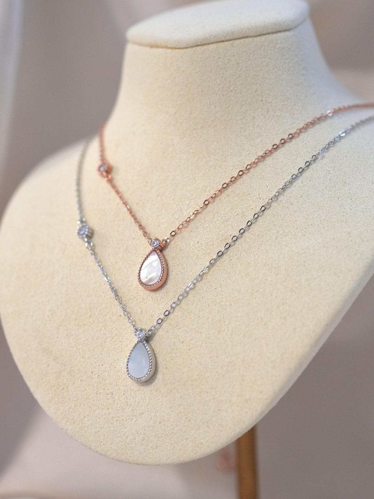 necklace twinkle drop