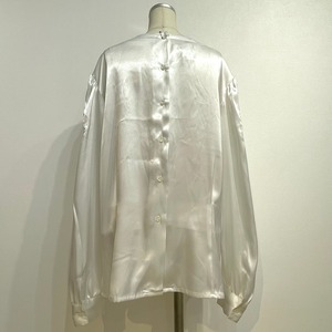 80-90's off white satin blouse