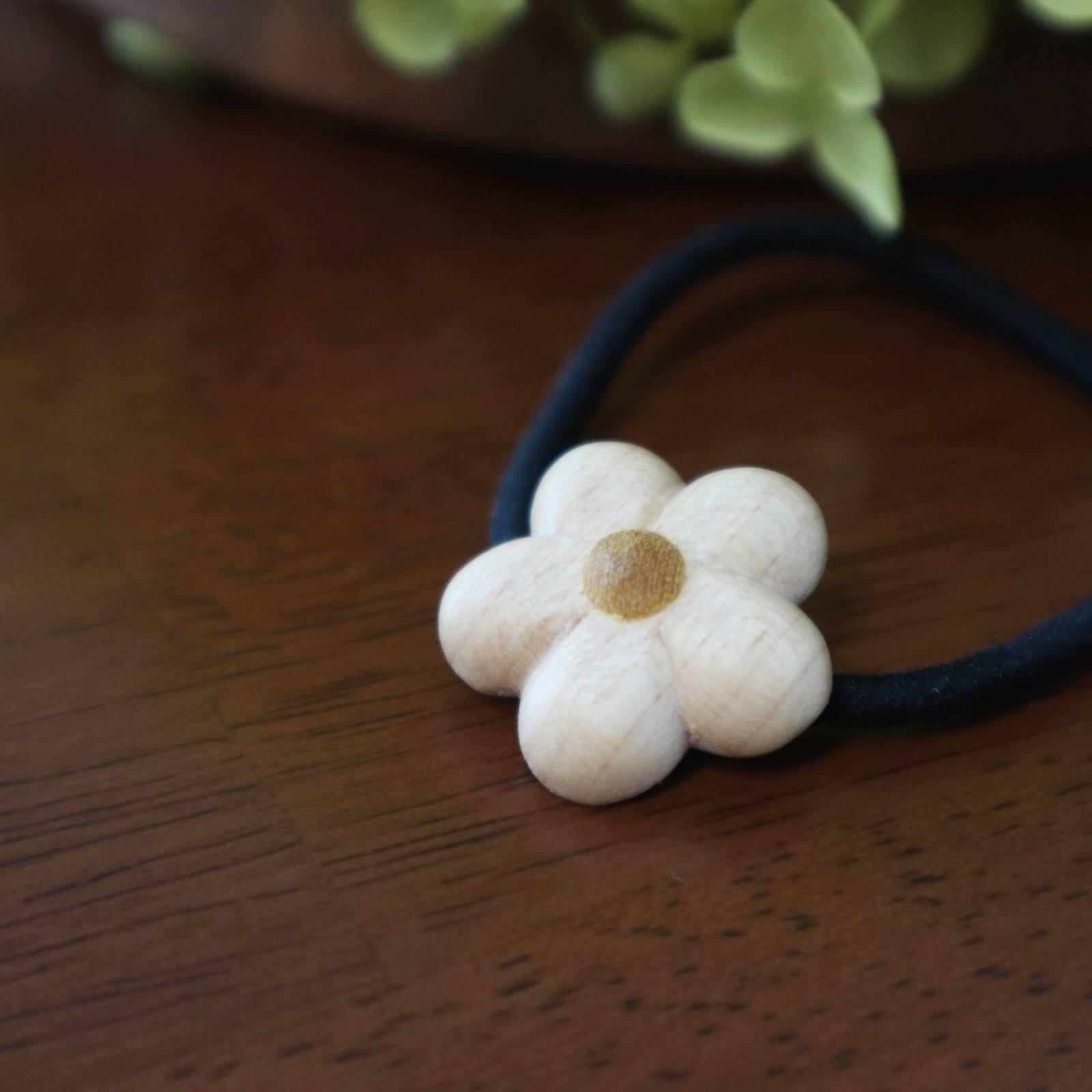 お花のヘアゴム | 工房ベル