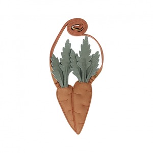 Donsje / Chaeso Purse / CARROTS