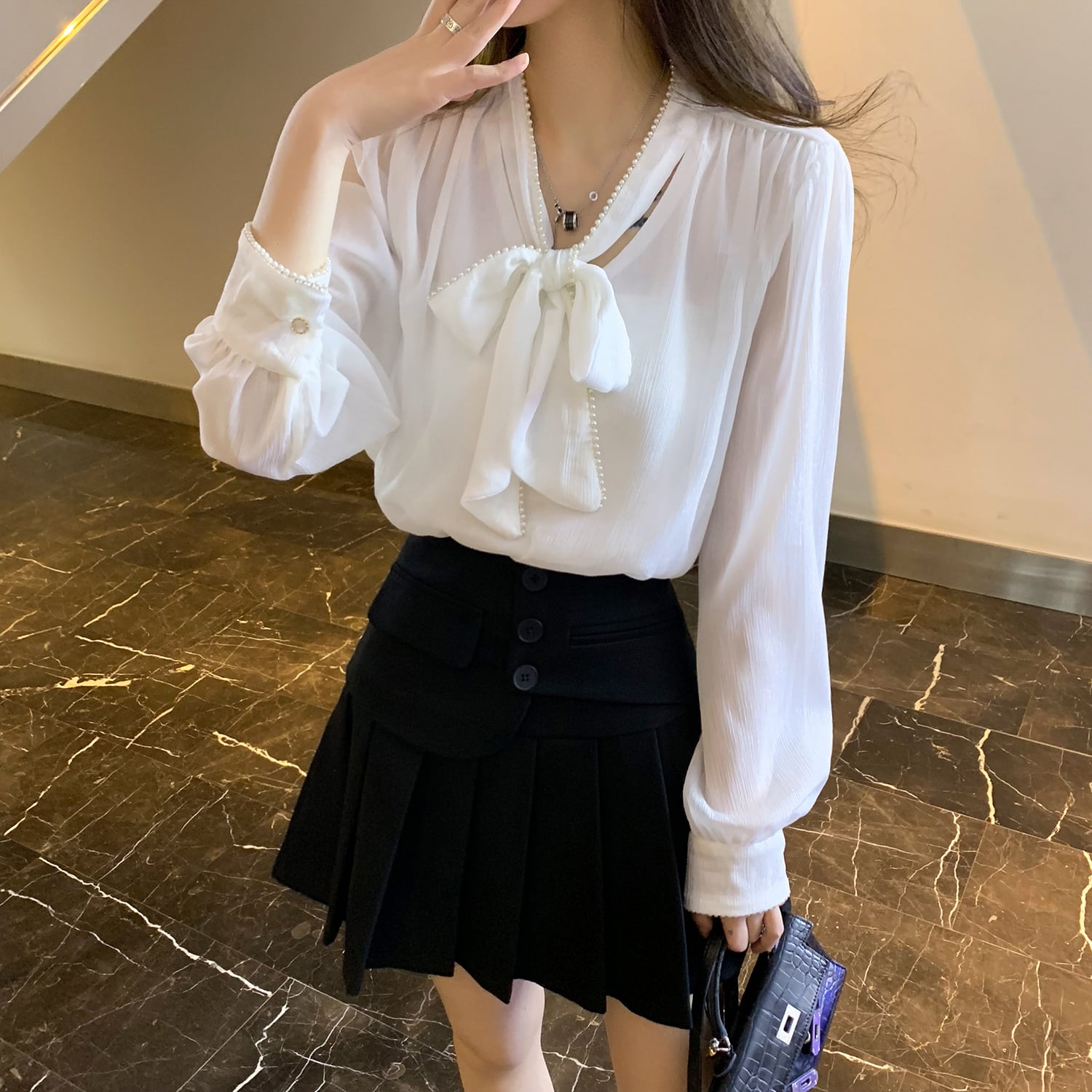 ホワイトシフォンシャツ スプリングサマースタイルVネックトップス 大人ガーリー スウィート キュート カジュアル 春物 夏物 6Du_Shop_Women11324750745