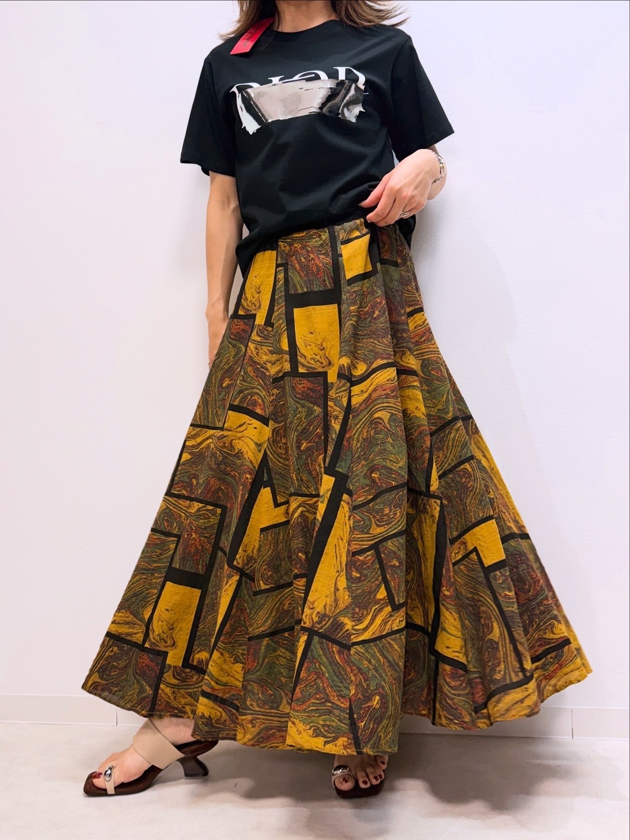 ミカーレミカーレ MICALLEMICALLE 幾何学柄フレアスカート