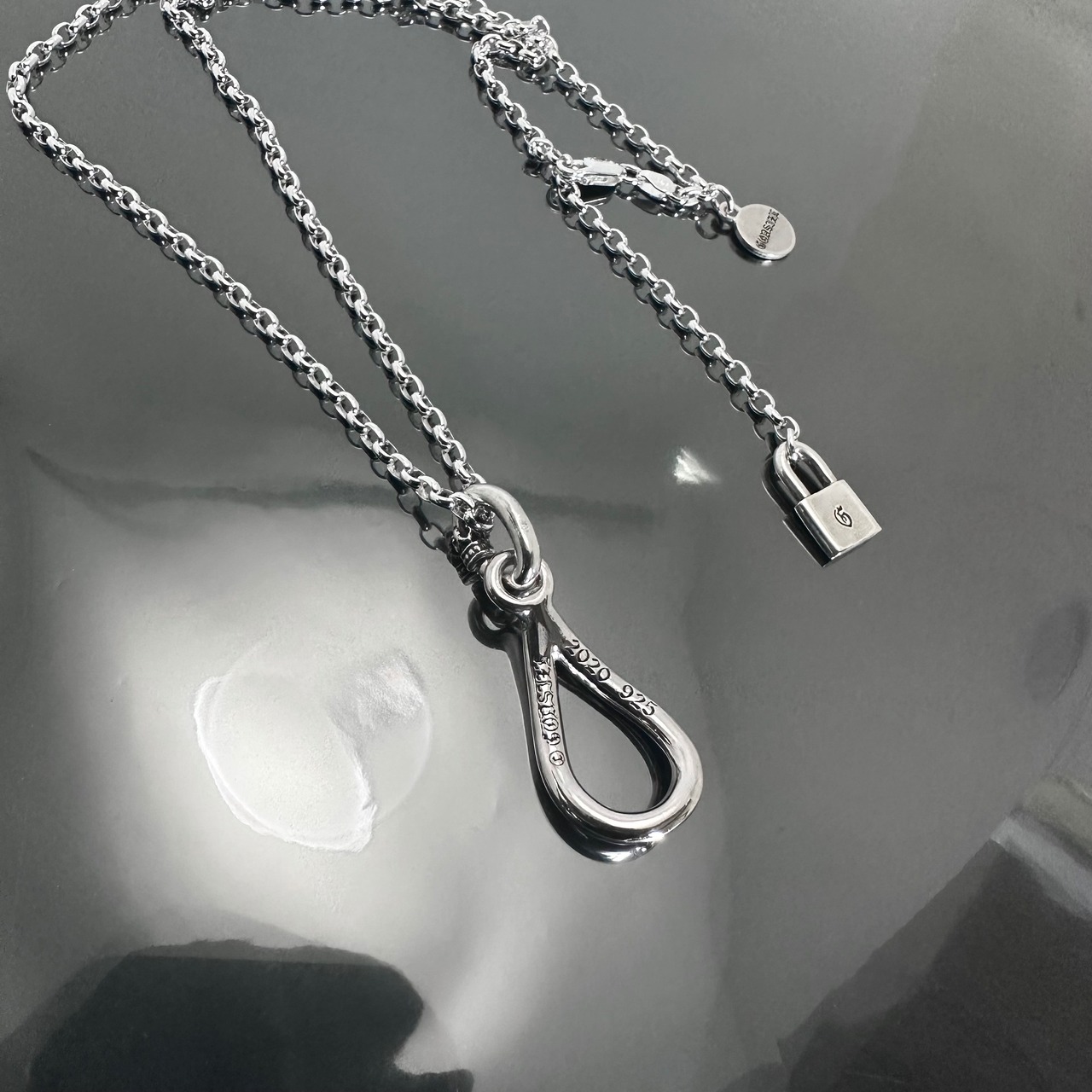 OPEN TEARDROP with BLACK DIAMOND NECKLACE / オープンティアドロップブラックダイヤモンドネックレス