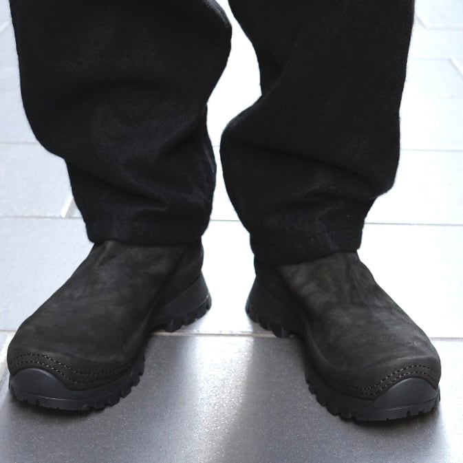 COMOLI(コモリ) / GUIDIバックジップブーツ-BLACK-(C03-07015) | Signs