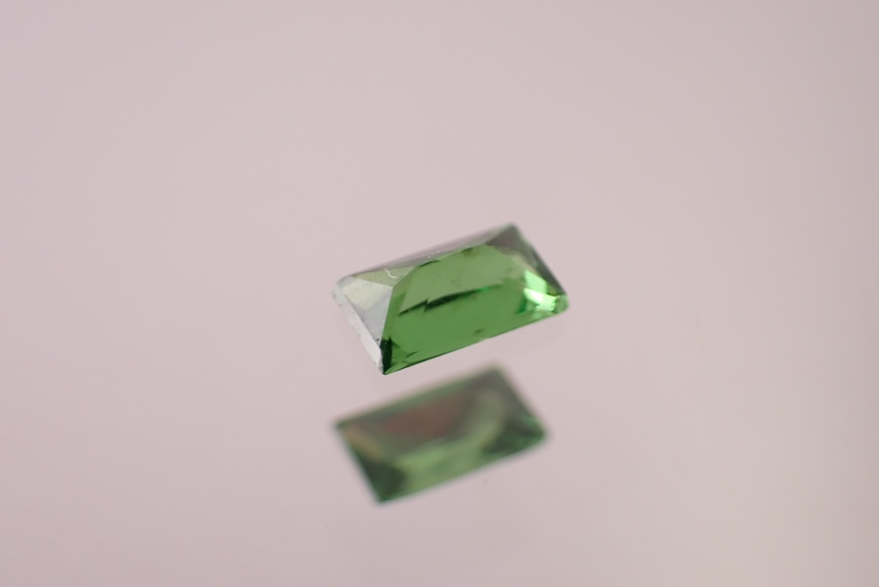 クロムトルマリン　0.13ct　[D11‐424]