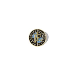 LFYT エルエフワイティー WORLD CHAMPS BADGE PINS