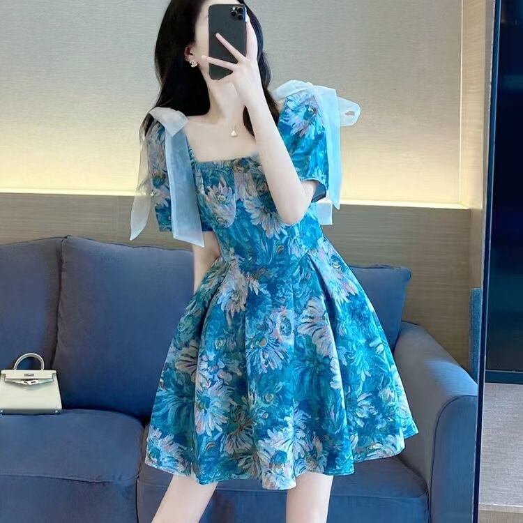 【新作】【送料無料】 宮殿スタイルのフレンチドレス 2023 新しいレトロハイエンドニッチデザイン花柄 a ラインチュチュスカート女性の夏 0295731263844