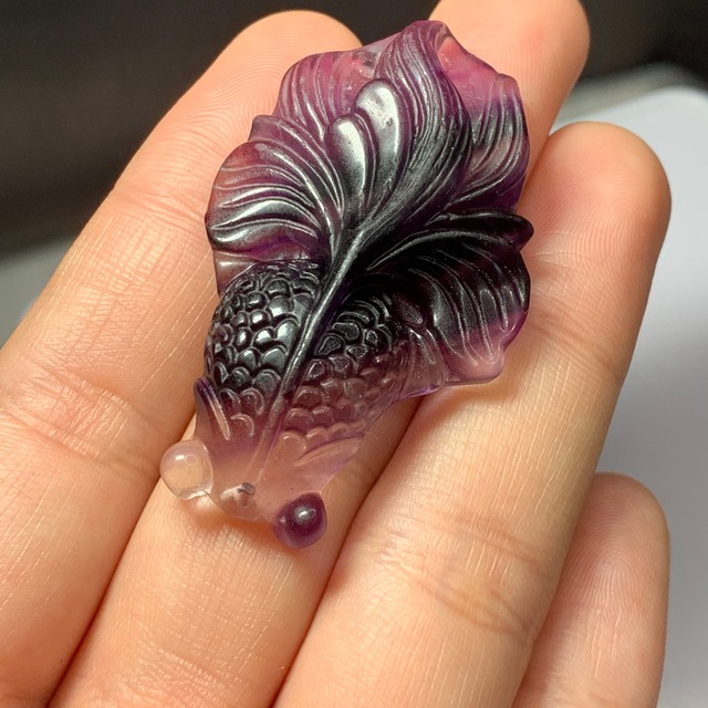 オッドアイ金魚フローライトペンダントトップ