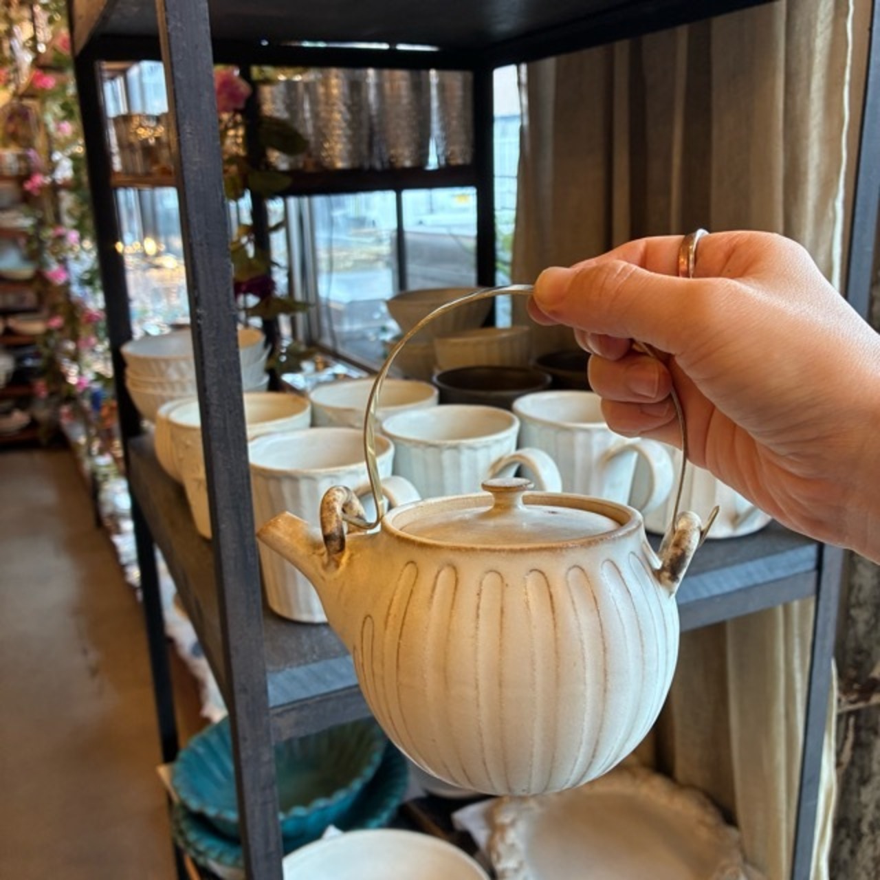 MASHIKO Brass handle teapot　益子焼　真鍮ハンドルティーポット　S　350ml　キナリ　紅茶　緑茶　ハーブティー　電子レンジOK　食洗機OK　ギフト