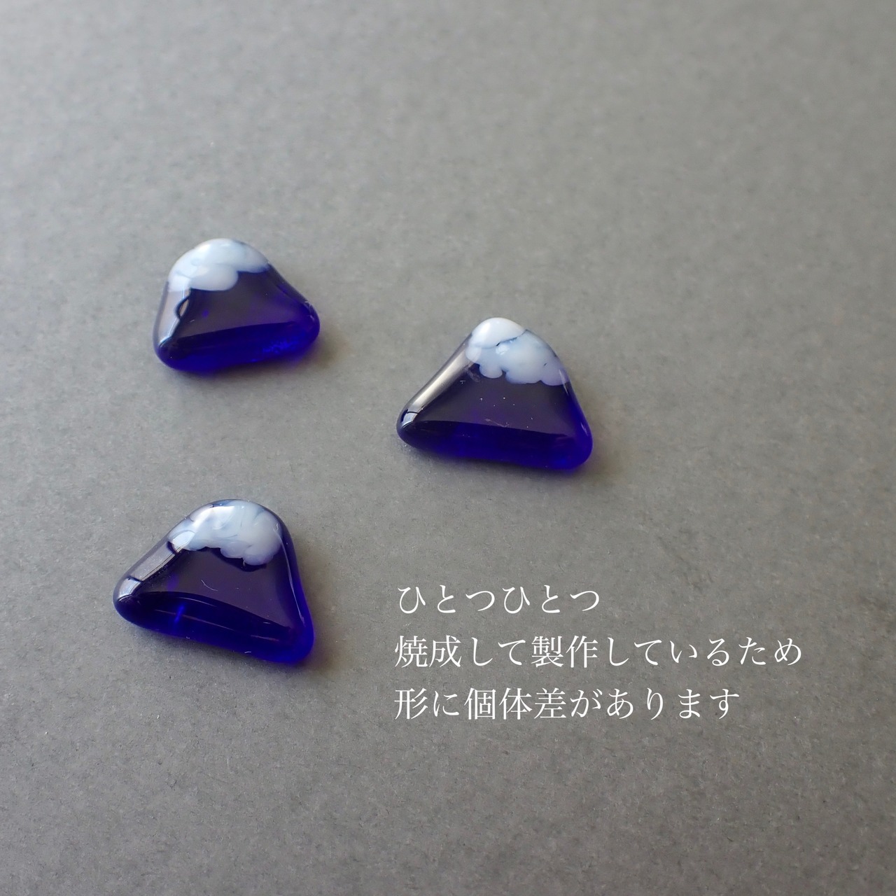 ガラスの富士山ネックレス 45cm