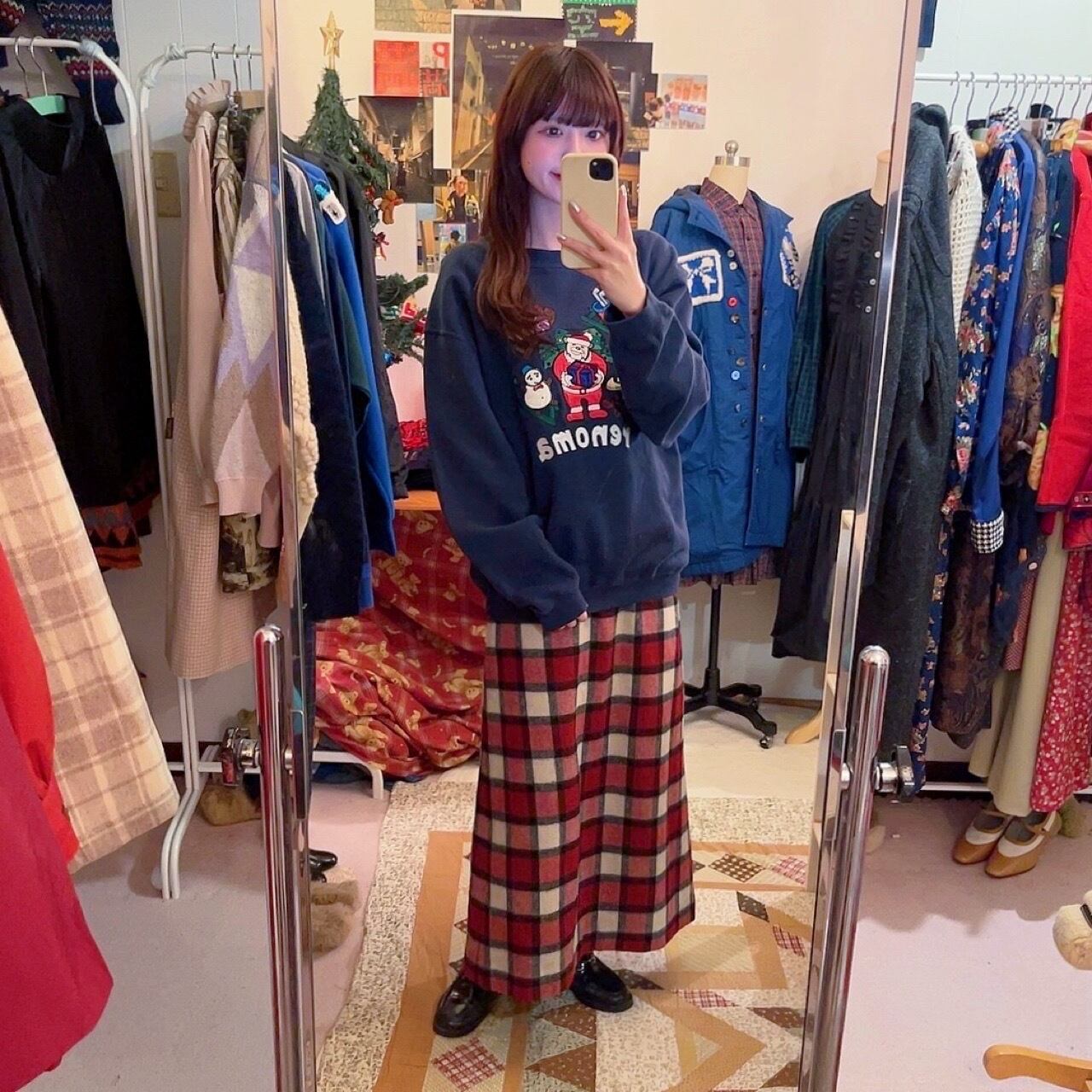 remoma / christmas embroidery sweat