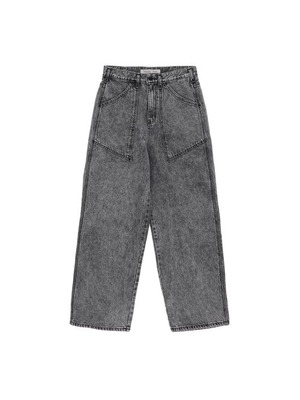 [MATIN KIM] RIVET POINT DENIM PANTS IN BLACK