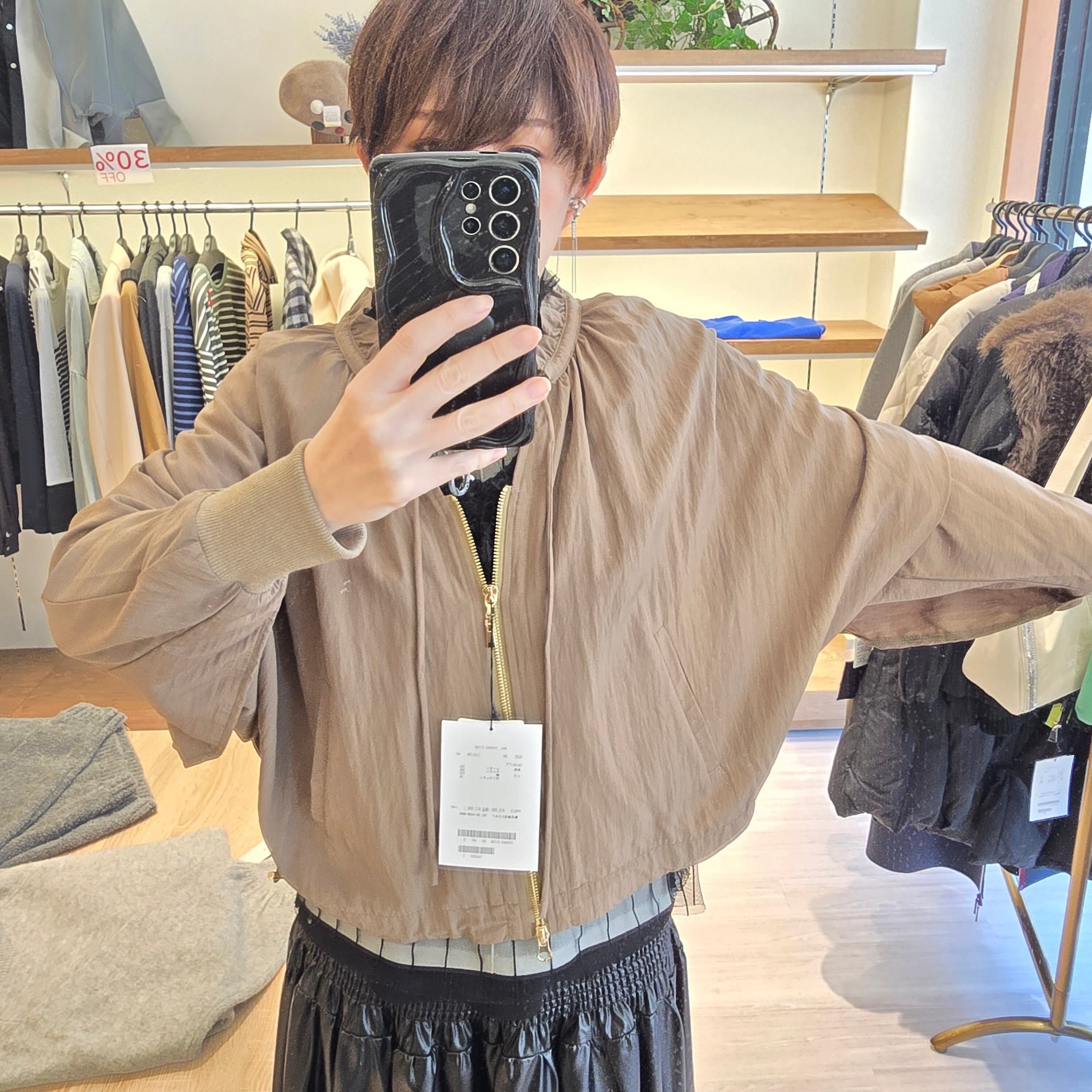 ガレナ』バックフリルスキッパーブルゾン | 大人のためのセレクト