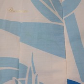 フラダンス 衣装 ワンピース ドレス ブルー系 光沢感 ノースリーブ 爽やか 明るい かわいい 華やか 鮮やか きれい 青 白 ハワイアン アロハ ハワイアンプリント フラ ダンス レッスン 練習 ホワイト パーティー リゾート カジュアル レディース