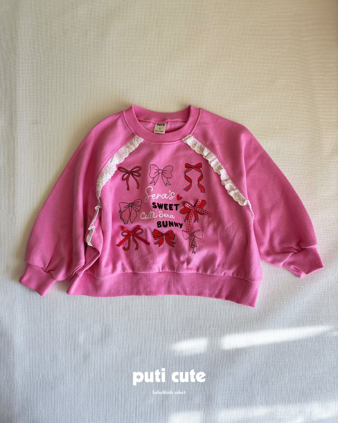 90-120 ꒰ 即納 ꒱ Ribbon lace raglan sweatshirts / SERA ⸝⋆